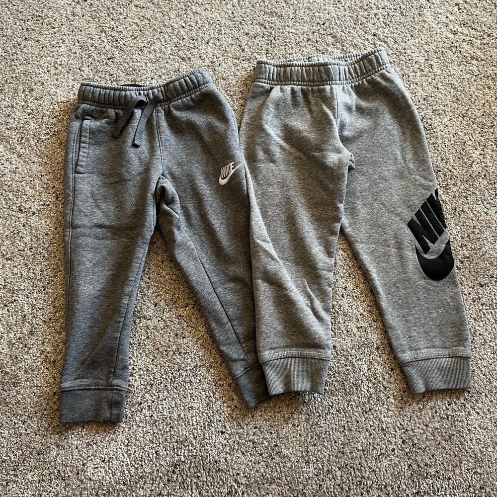 Nike boys gray sweatpants